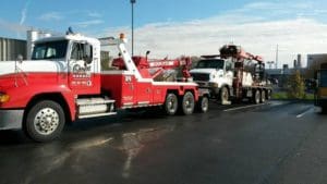 Towing machine